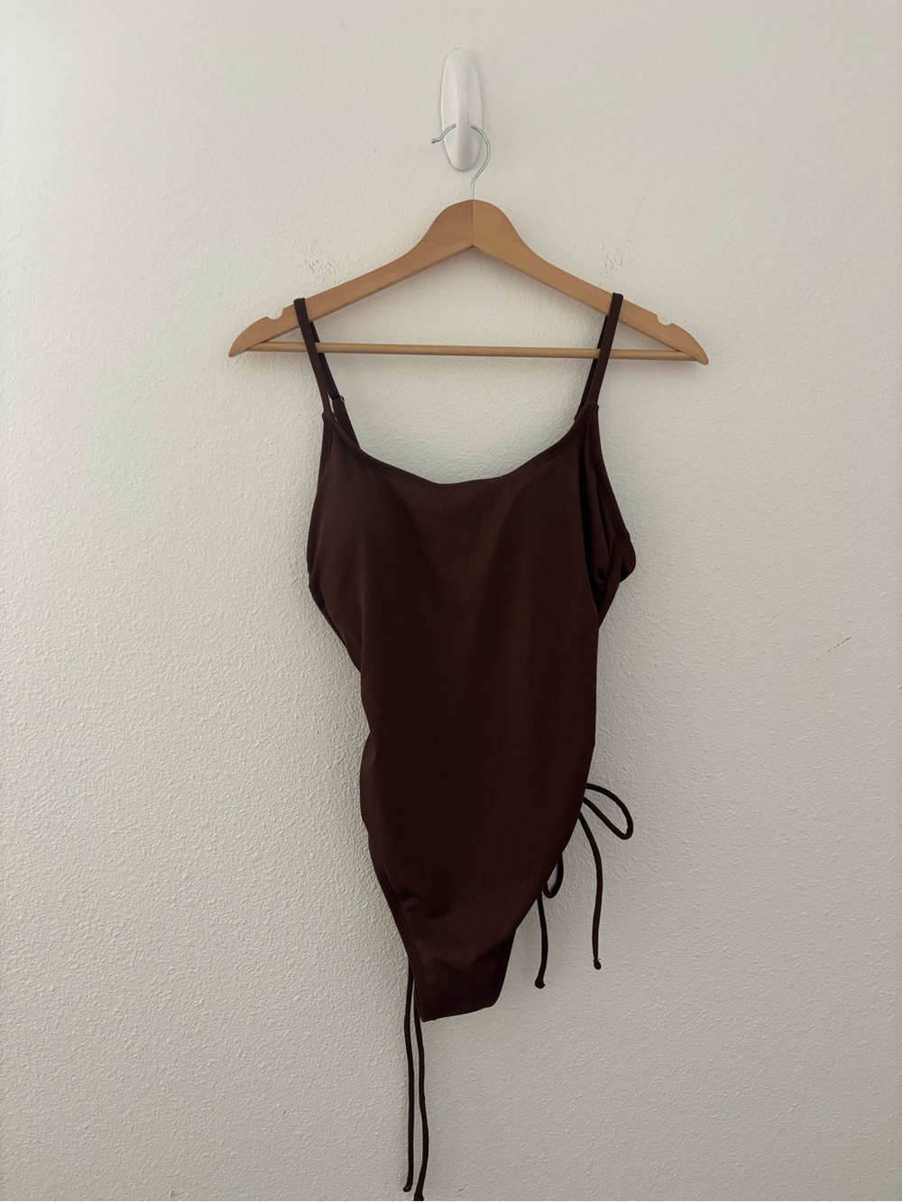Shade and Shore brown ribbed one piece swimsuit nwot
